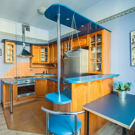 Lejlighed Pokoj Tkacka Czerwony W Apartamencie Ze Wspolna Lazienka I Kuchnia